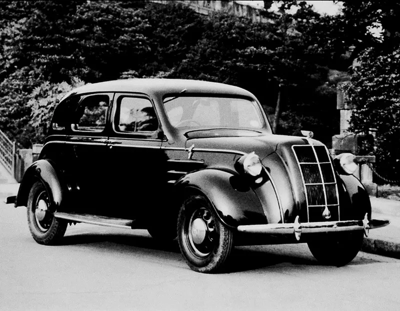 Ensimmäinen Toyota-henkilöauto Malli AA 1936